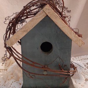 Country Birdhouse